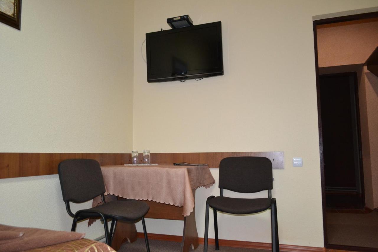Мотель Ок Shepetovka Εξωτερικό φωτογραφία